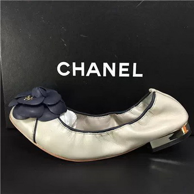 CHANEL Shallow mouth flat shoes Women--147